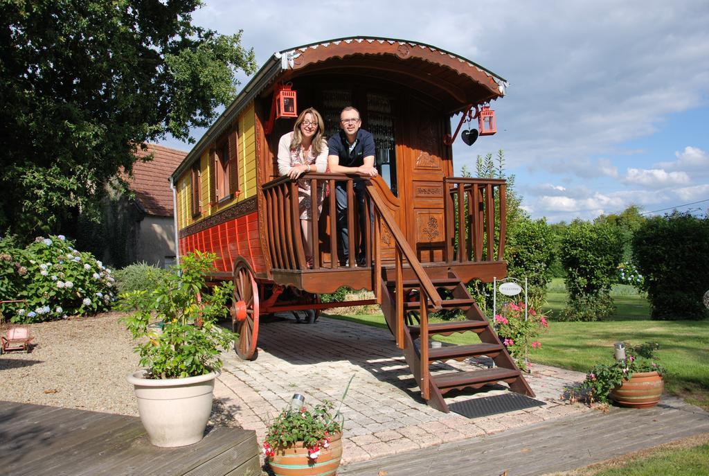 Hotel La Cle Des Roulottes Pluvigner Zewnętrze zdjęcie